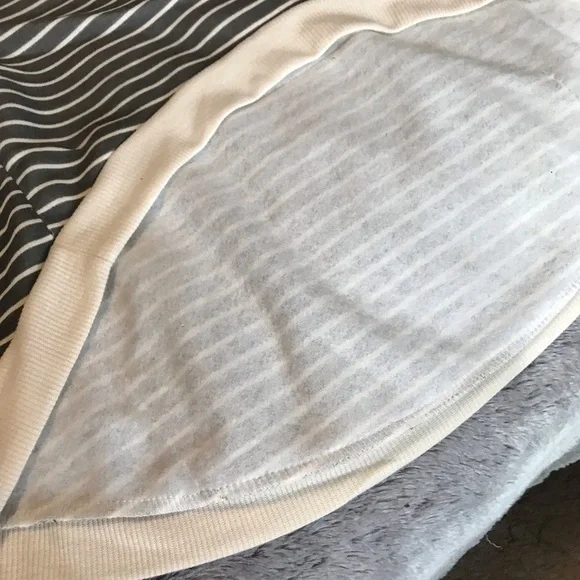 NWT Dog Hoodie - Picture 9 of 14